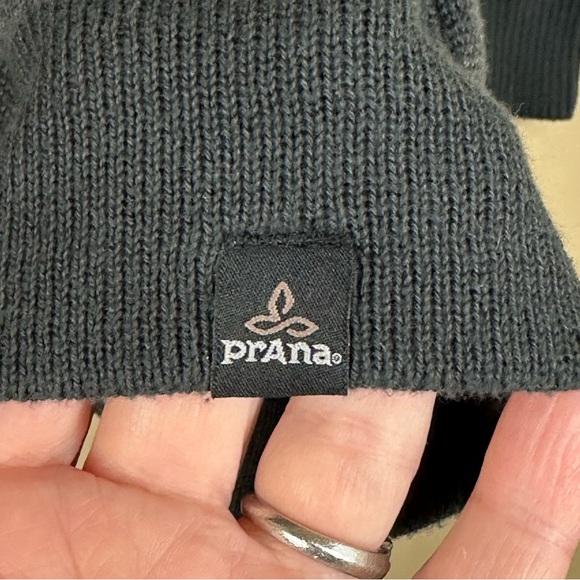 Prana Men’s Gray Crewneck Sweater Large Organic Cotton Minimalist Neutral Basic - Picture 6 of 8